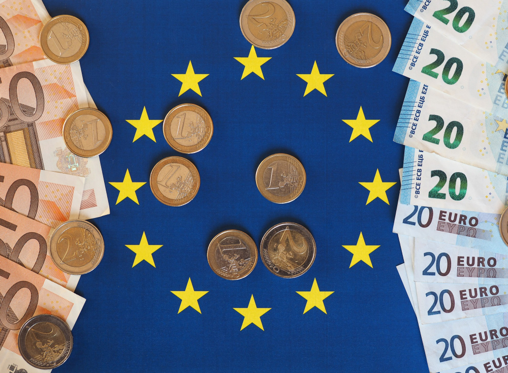 TVA et ventes à l&rsquo;étranger : quand devez-vous vous en inquiéter ? Le guide pour les entrepreneurs luxembourgeois qui vendent en Europe